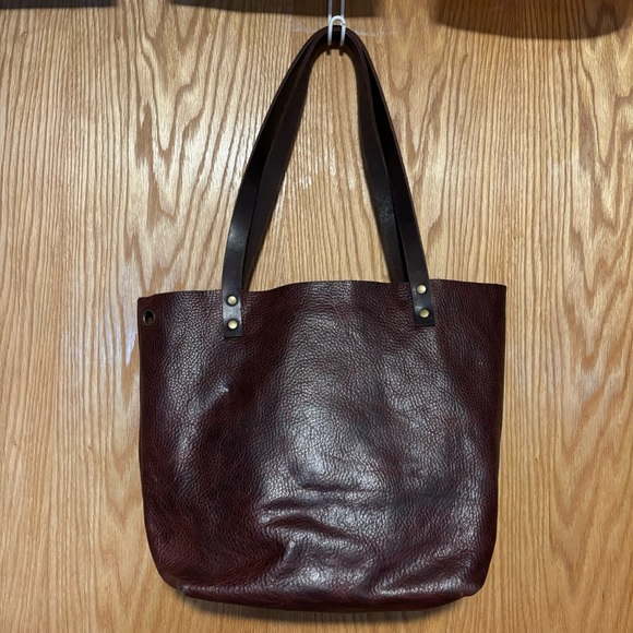 OX BLOOD PLG Med Tote - Picture 2 of 4